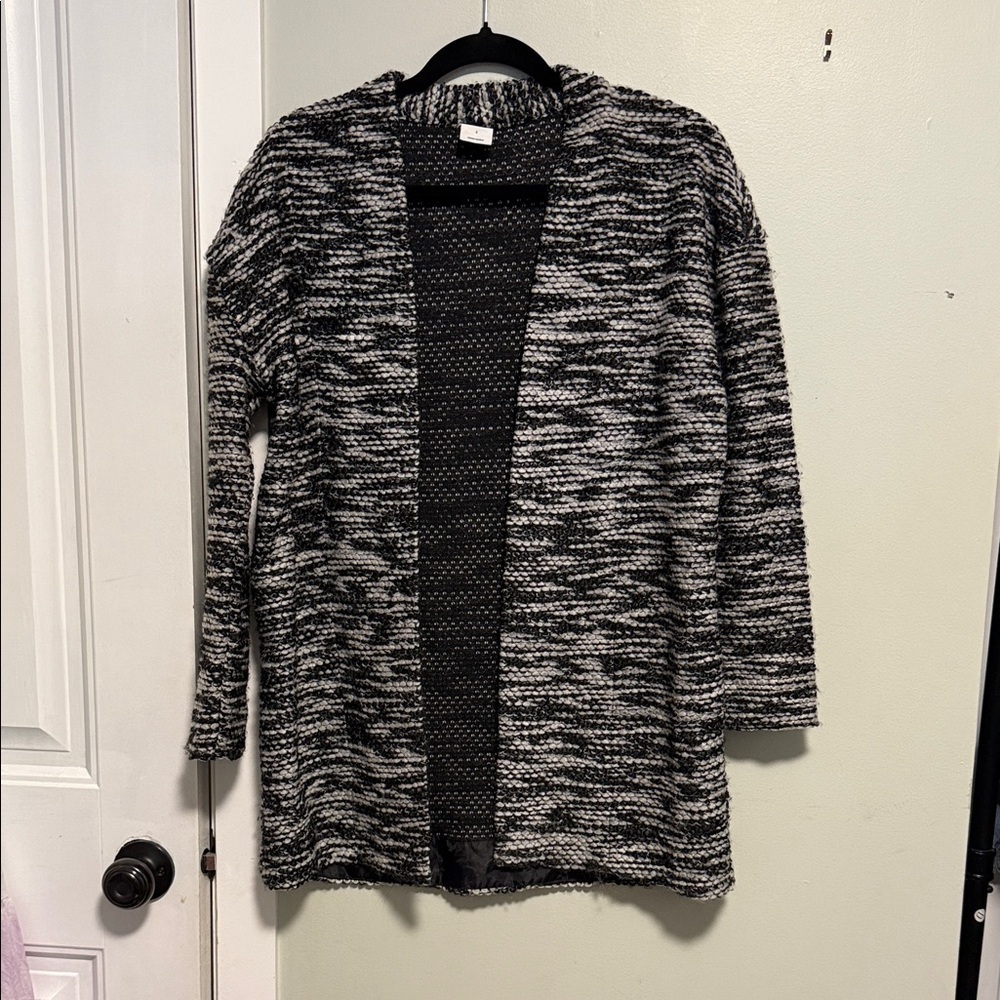 Vero Moda Black, White and Gray Oversized Cardigan Blazer Duster - small